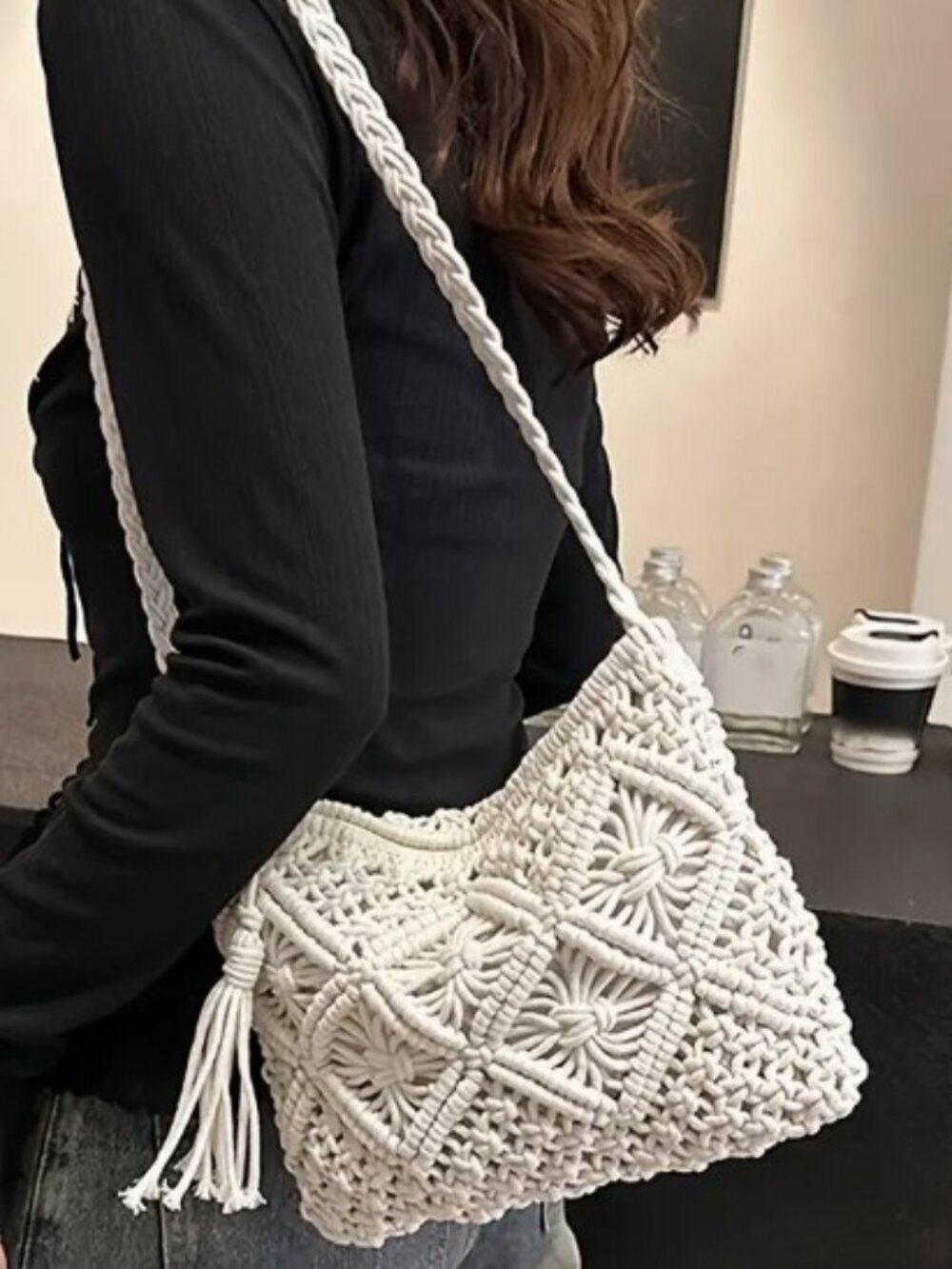 Boho Chic Handwoven Shoulder Bag Summer Beach Tote with Zipper Closure & Tassel